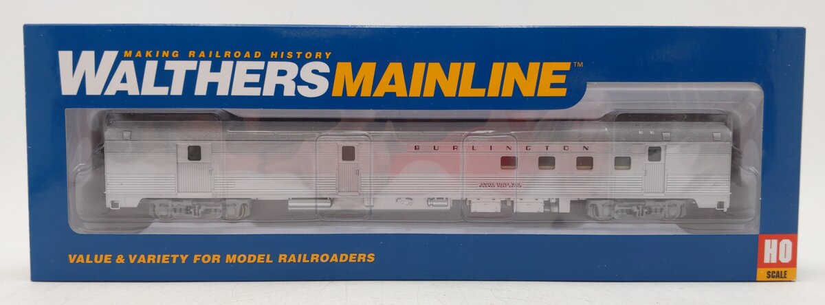 Walthers 910-30303 HO Scale Chicago, Burlington & Quincy 85' Budd Baggage Car