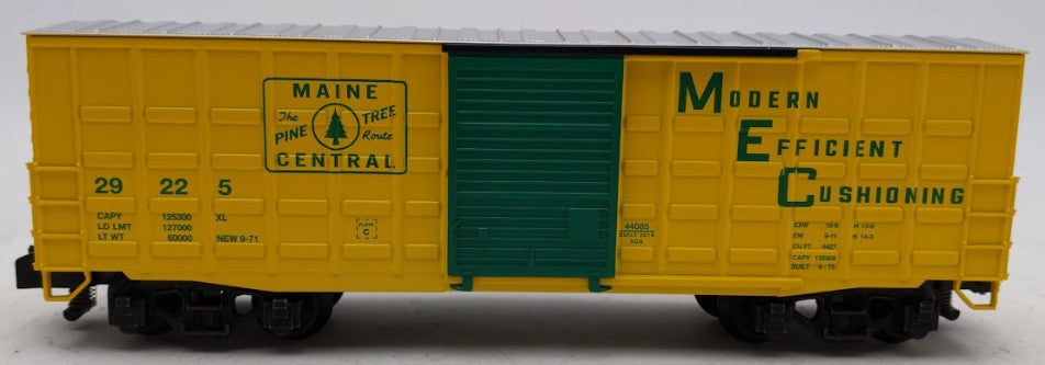 American Flyer 6-44085 S Gauge Maine Central Waffle Sided Boxcar #29225