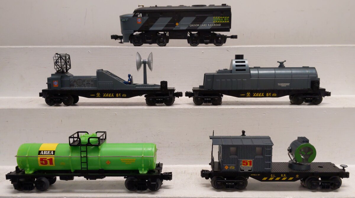 Lionel 6-31926 O Gauge Area 51 Alien Recovery Diesel Train Set LN/Box