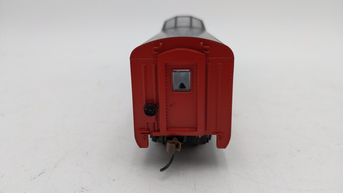 Roundhouse 88023 HO Southern Pacific Streamline Vista Dome #7011