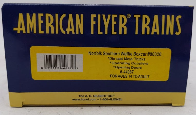 American Flyer 6-44087 S Gauge Seaboard Coast Line Waffle Sided Boxcar #80326
