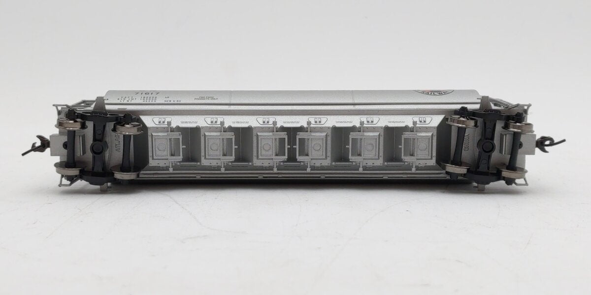 Atlas 20000544 HO Great Northern 6-Bay Cylindrical Hopper #71617