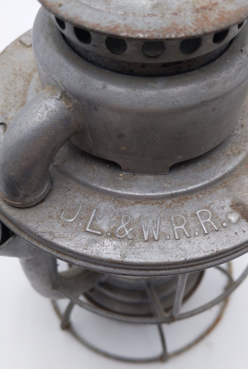 Dietz Vesta Vintage DL&WRR Railroad Lantern w/Clear Globe VG