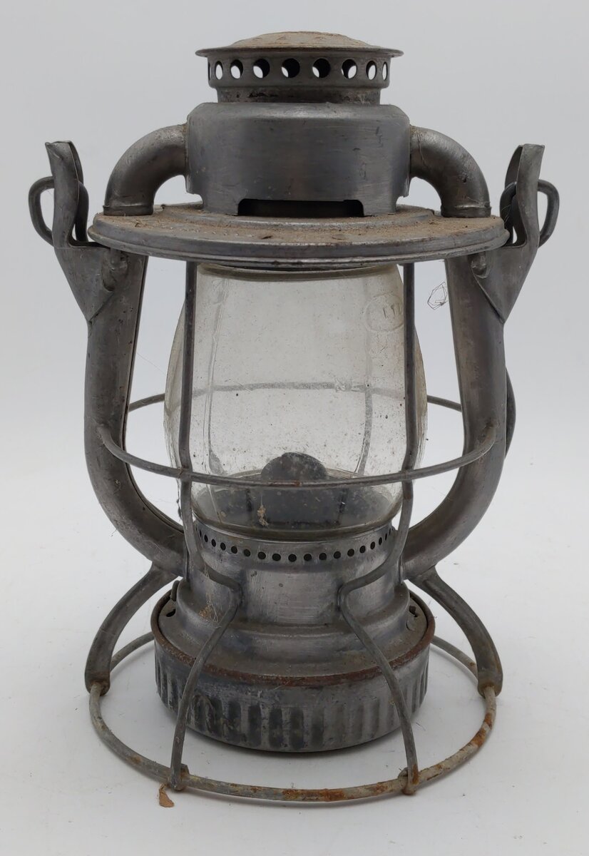 Dietz Vesta Vintage DL&WRR Railroad Lantern w/Clear Globe VG