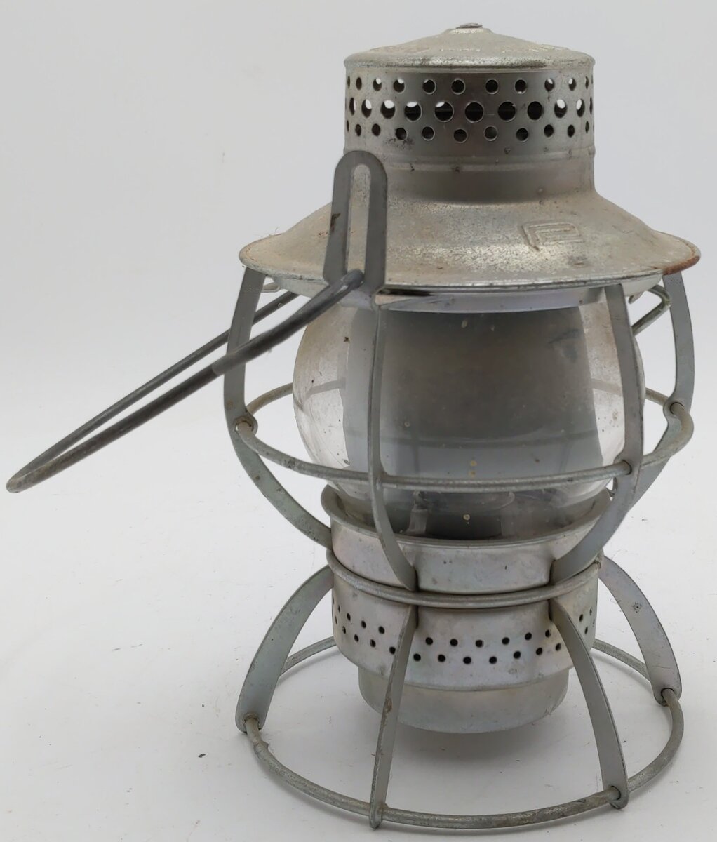 Dressel Vintage Penn Central Railroad Lantern VG