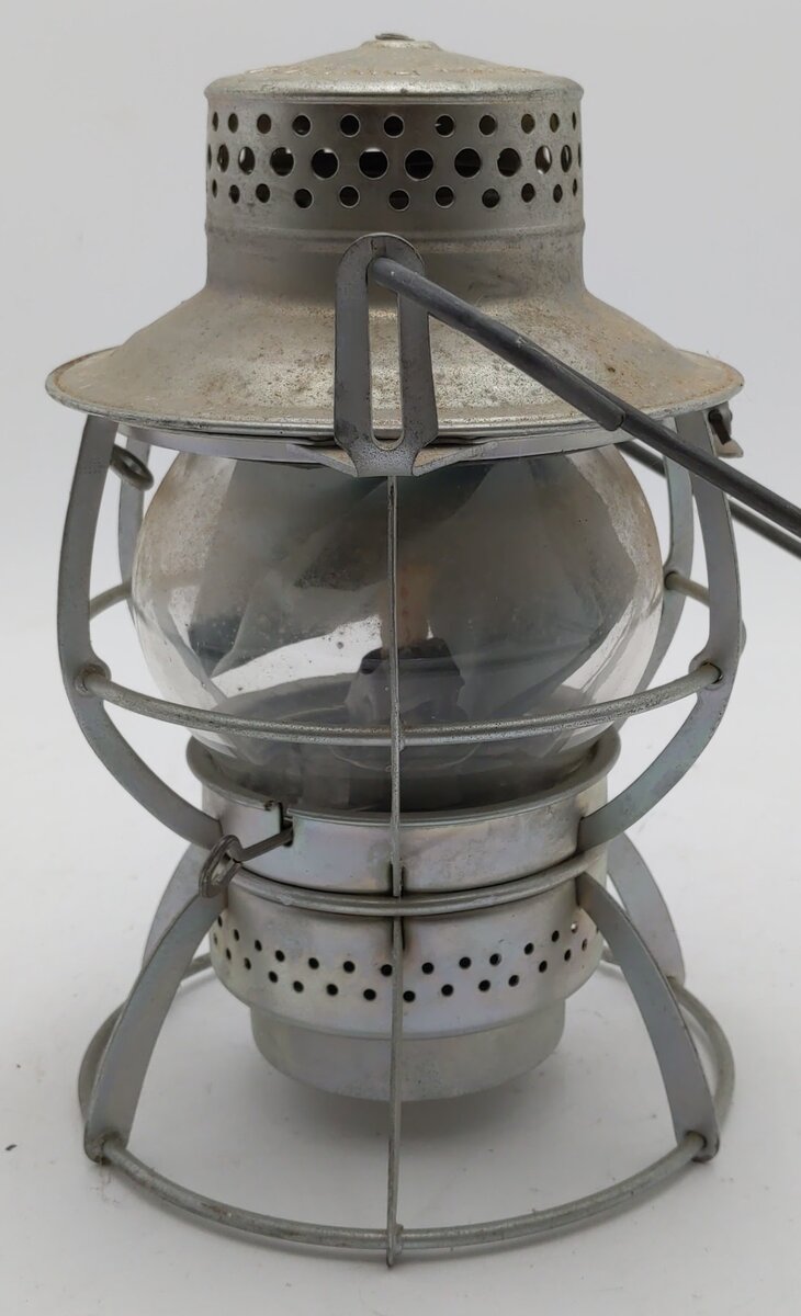 Dressel Vintage Penn Central Railroad Lantern VG