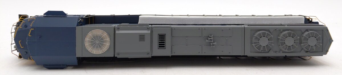 Athearn G69323 HO CSX SD70M Diesel Locomotive w/DCC & Sound #4679