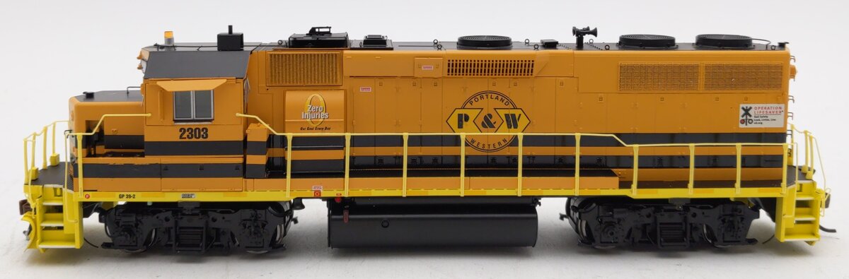 Athearn G40955 HO P&WR GP39-2 Phase I Diesel Locomotive w/DCC & Sound #2303