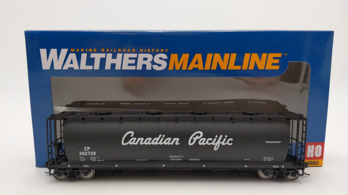 Walthers 910-7181 HO Scale Canadian Pacific Cylindrical Hopper Car #382728