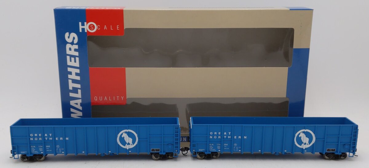 Walthers 932-261304 HO GN 61' Gunderson Wood Chip Gondola (Set of 2)