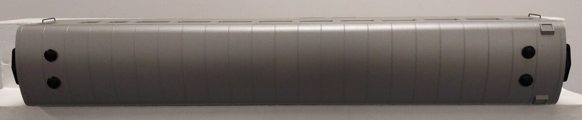 LGB 36570 ATSF Streamline Passenger Car - Metal Wheels #3138