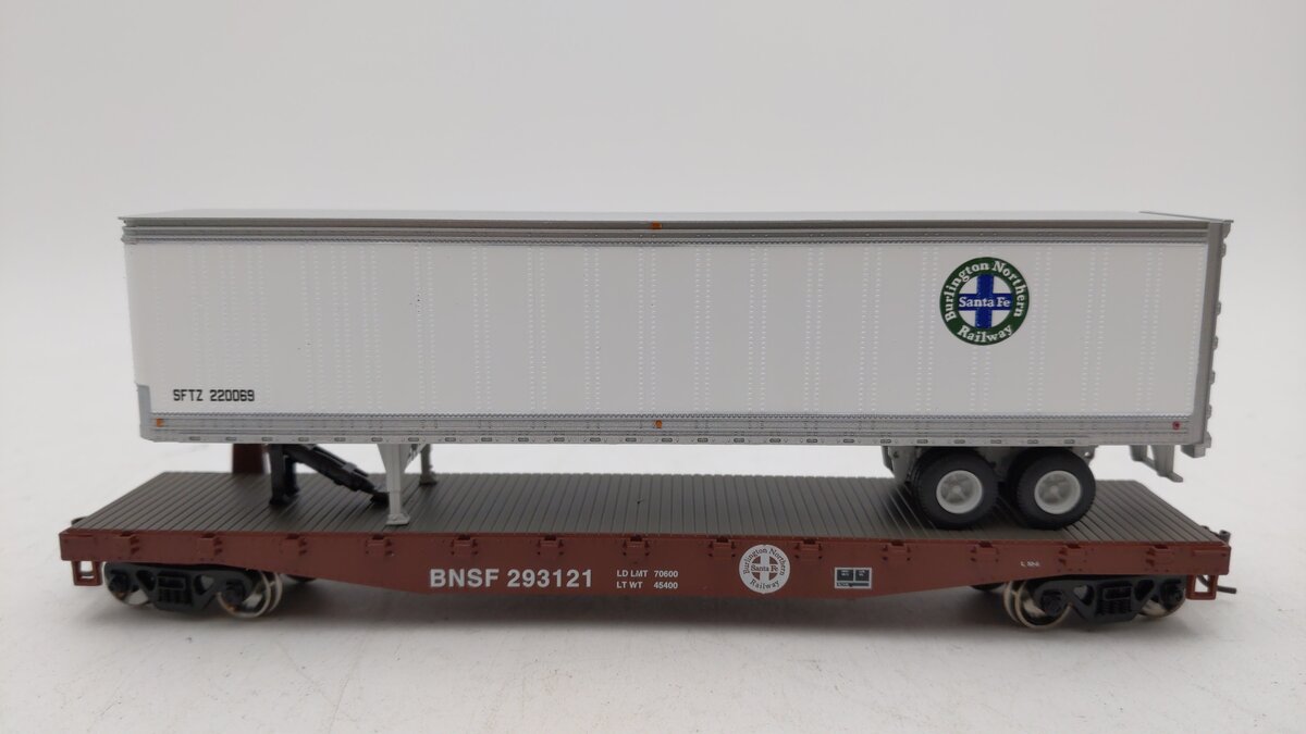 Athearn 92096 HO Scale Burlington Northern Santa Fe Flat Car W/ Load #293121