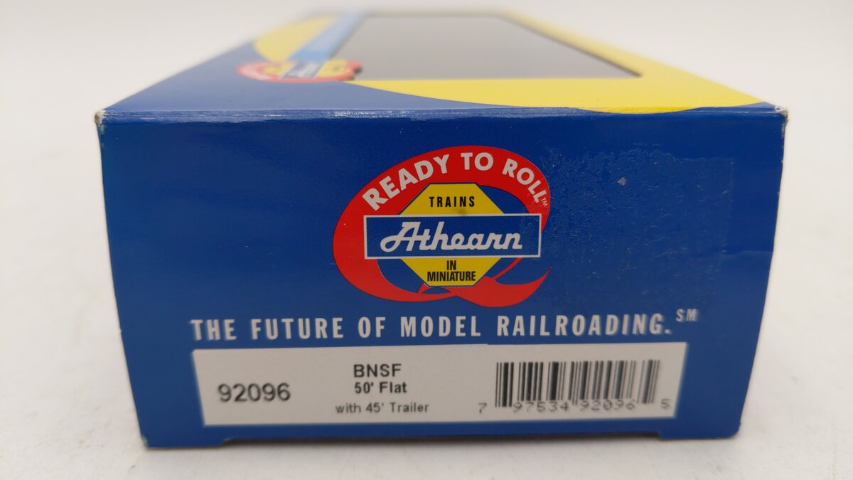 Athearn 92096 HO Scale Burlington Northern Santa Fe Flat Car W/ Load #293121