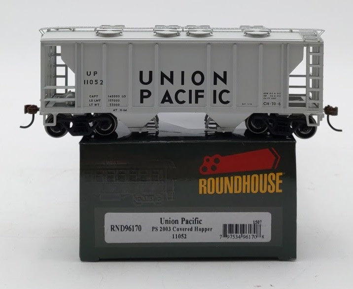 Roundhouse 96170 HO Union Pacific PS-2 2003 2-Bay Covered Hopper #11052