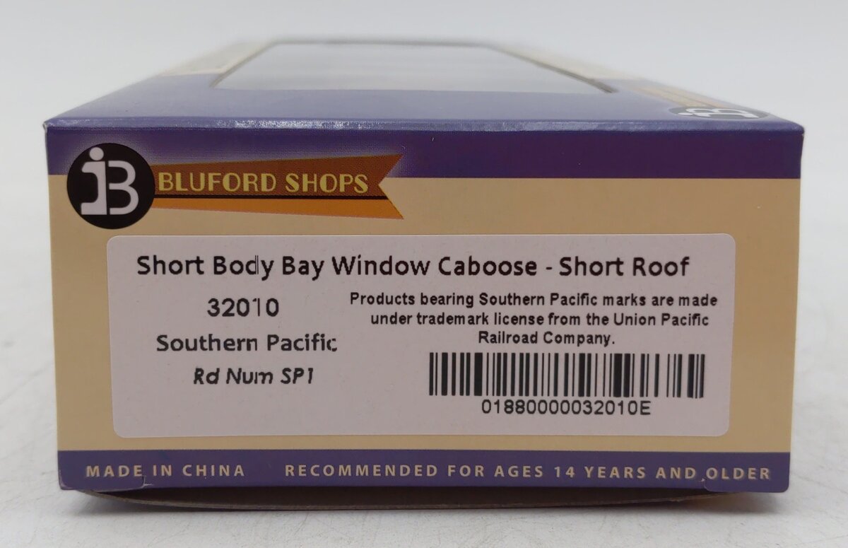 Bluford Shops 32010 HO Southern Pacific Short Body & Roof Bay Window Caboose #1