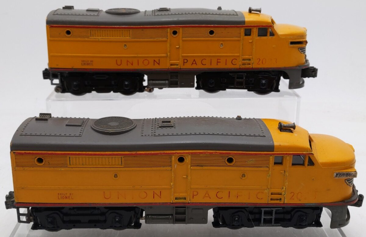 Lionel 2023 Vintage O Union Pacific Alco AA Diesel Locomotive Set VG