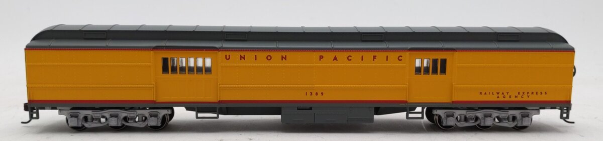 Athearn 78771 HO Union Pacific Heavyweight Standard Baggage Car #1389