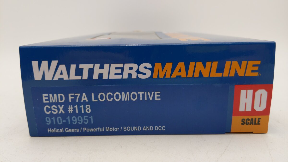 Walthers 910-19951 HO CSX EMD F7 A Diesel Locomotive Sound/DCC #118