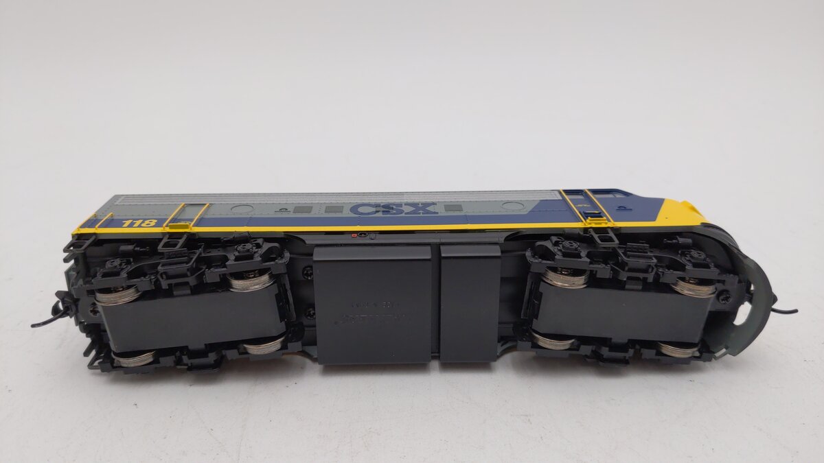 Walthers 910-19951 HO CSX EMD F7 A Diesel Locomotive Sound/DCC #118
