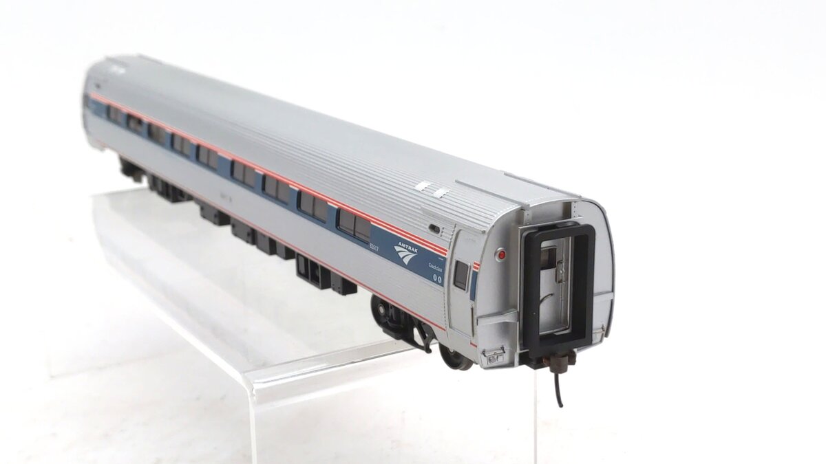 Bachmann 13122 HO Coach Class Phase VI Amfleet I Coach Car #82526