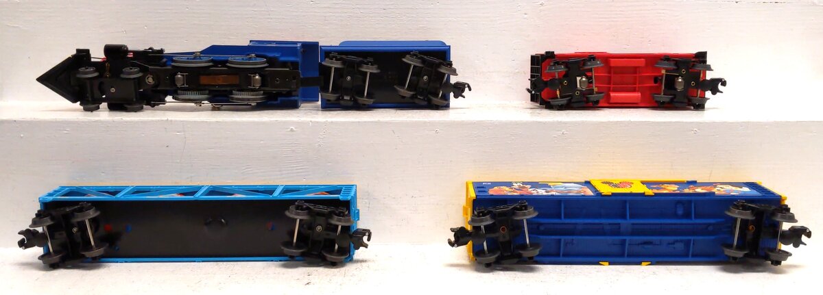 Lionel 6-31947 O Gauge World of Disney Steam Train Set EX/Box