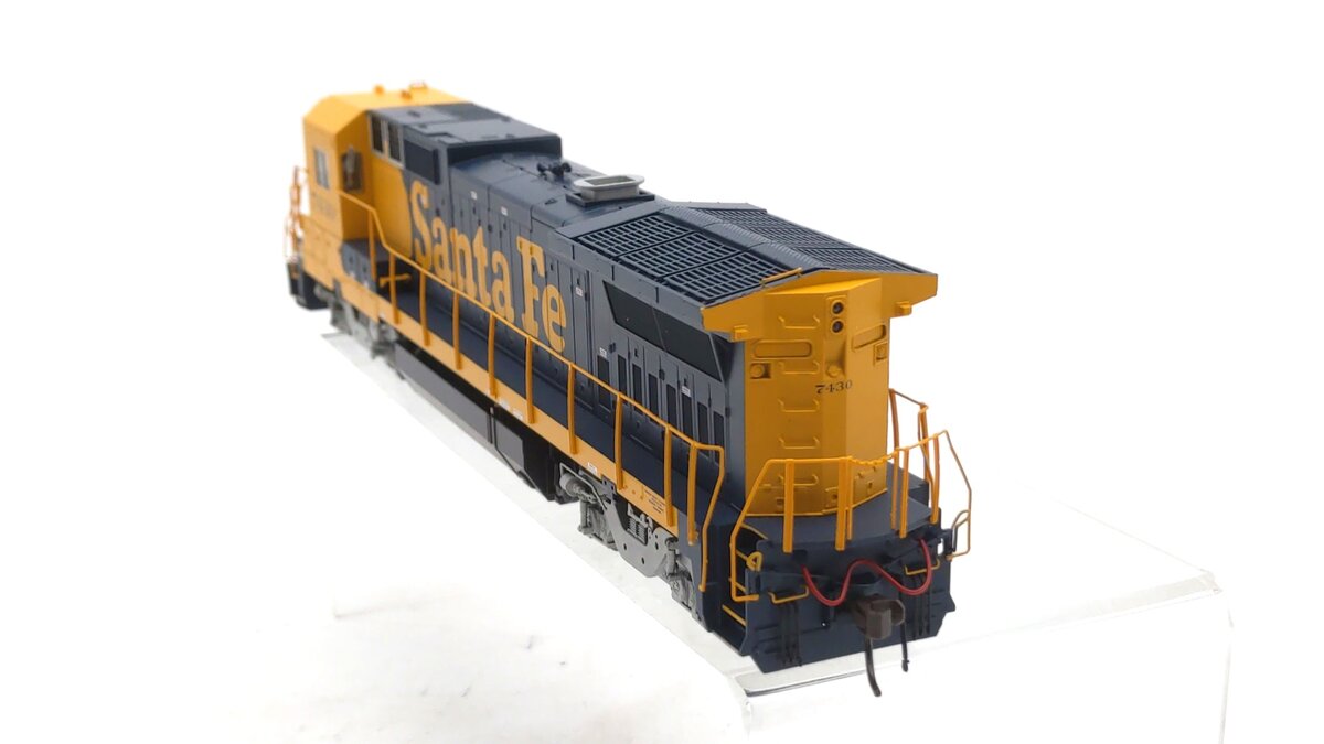 Atlas 10003092 HO Atchison Topeka Santa Fe Dash 8-40B Diesel Loco w/DCC #7430