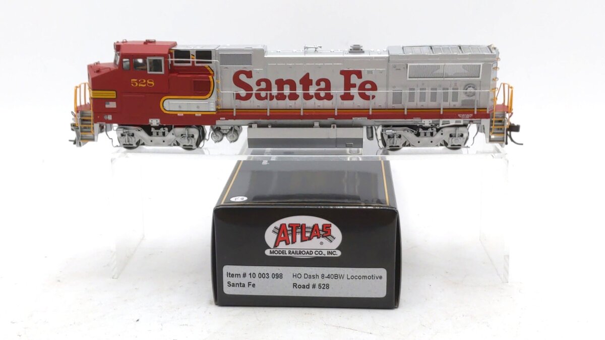 Atlas 10003098 HO Scale Santa Fe Dash 8-40BW Diesel Loco w/DCC & Sound #528