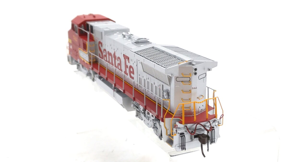 Atlas 10003099 HO Scale Santa Fe Dash 8-40BW Diesel Loco w/DCC & Sound #542