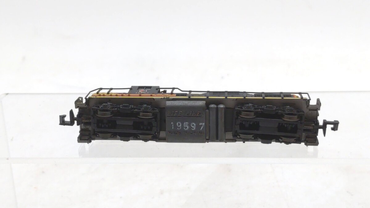 Life Like 7115 N Northern Pacific GP18 Diesel Locomotive #378
