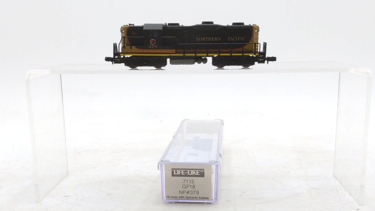 Life Like 7115 N Northern Pacific GP18 Diesel Locomotive #378