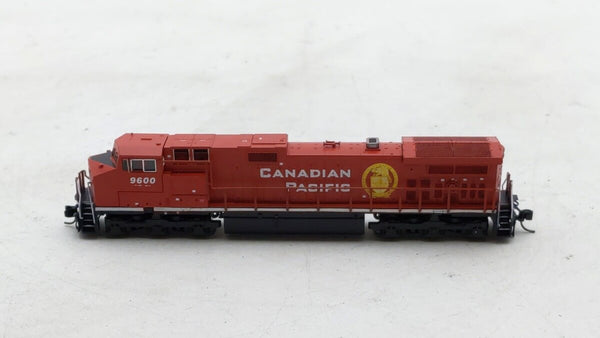 Kato 176-3300 N Scale Canadian Pacific C44-9W Diesel Locomotive