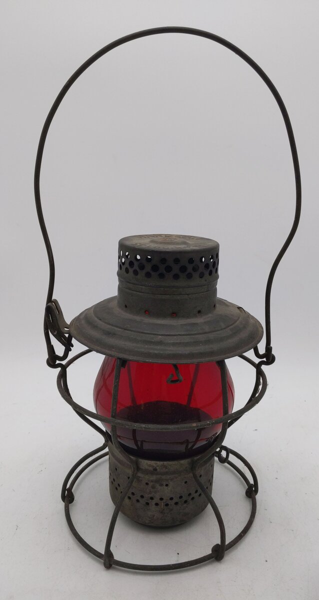 Vintage Handlan St. Louis Railroad/Railway Lantern Red Globe VG