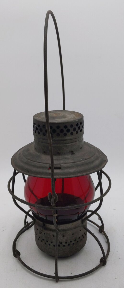 Vintage Handlan St. Louis Railroad/Railway Lantern Red Globe VG