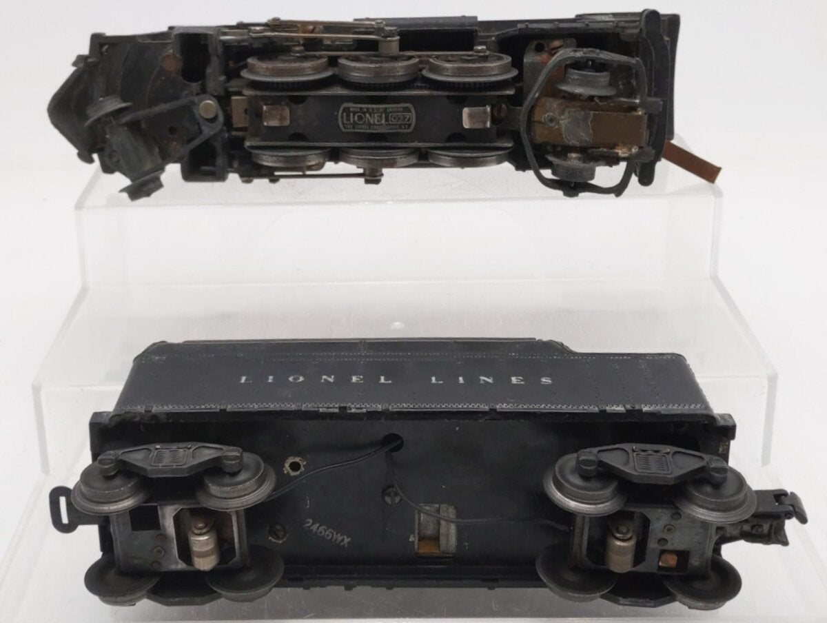Lionel 1666 Vintage O 2-6-2 Die-Cast Steam Locomotive & 2466WX Tender VG