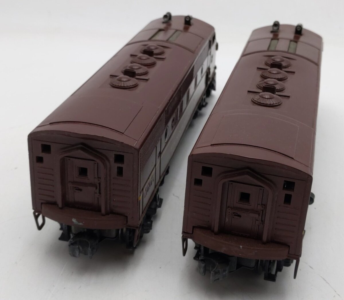 Lionel 2333 Vintage O Gauge Custom PRR F3 AA Diesel Locomotive Set #9328/9329