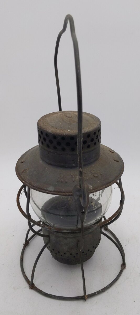 Dietz Vintage No. 999 N.Y.C.S. Railroad Lantern