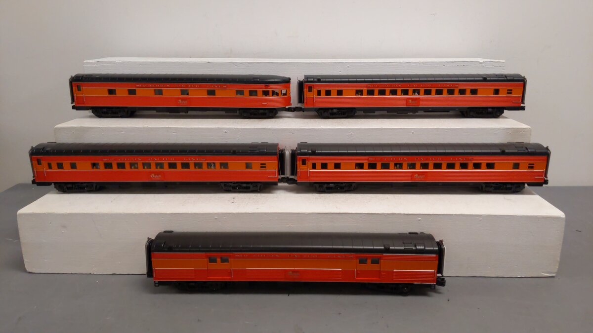 MTH 20-65298 O SP Lines 70' Streamlined Ribbed Passenger Set (Set of 5)