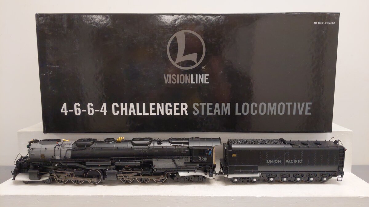 Lionel 1931270 O VISIONLINE UP Challenger Steam Locomotive #3981 LCS w/BlueTooth EX/Box