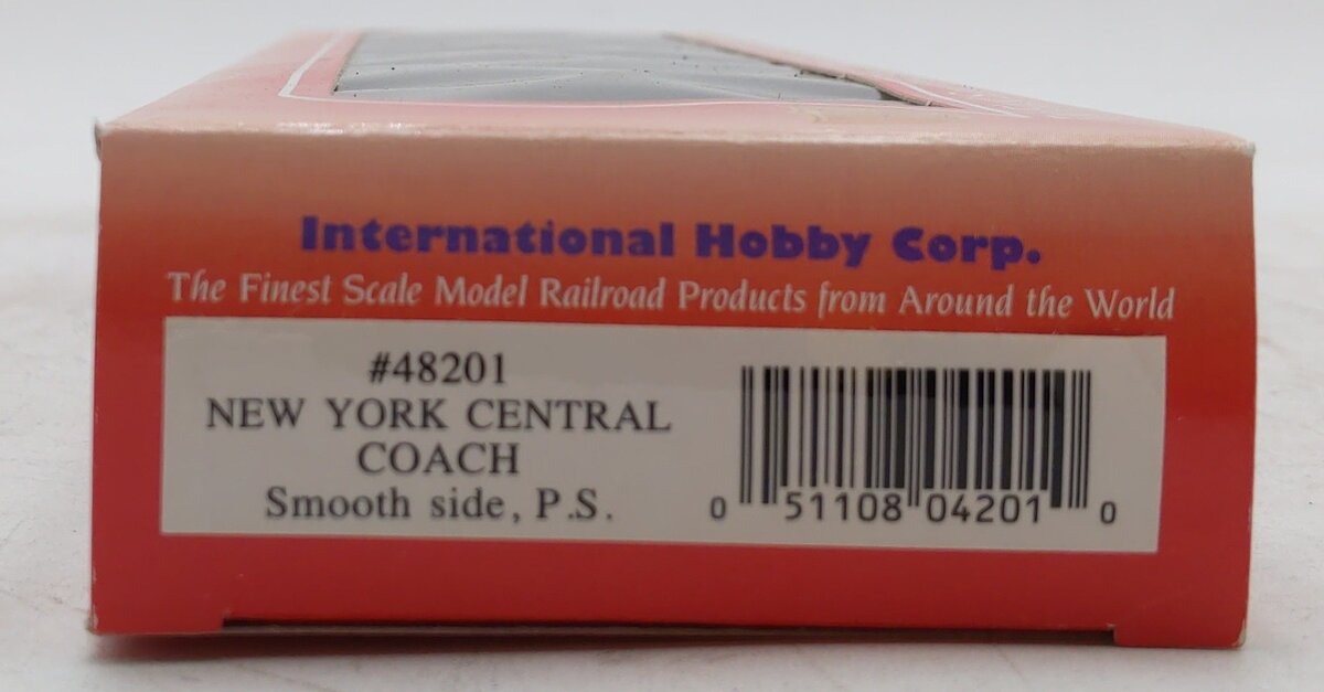 IHC 48201 HO Scale New York Central Smooth Side Coach Passenger Car #2603 LN/Box