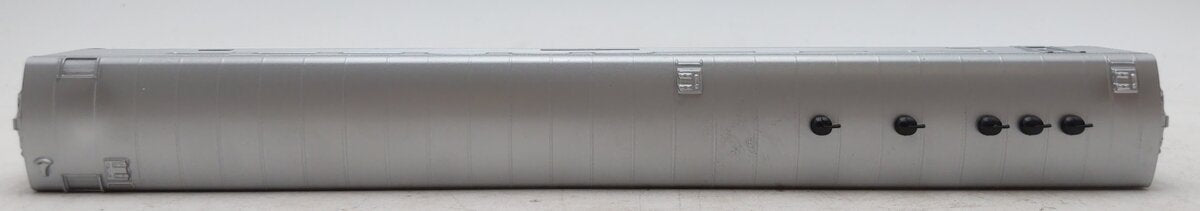 IHC 47892 HO NYC Diner Passenger Car #696