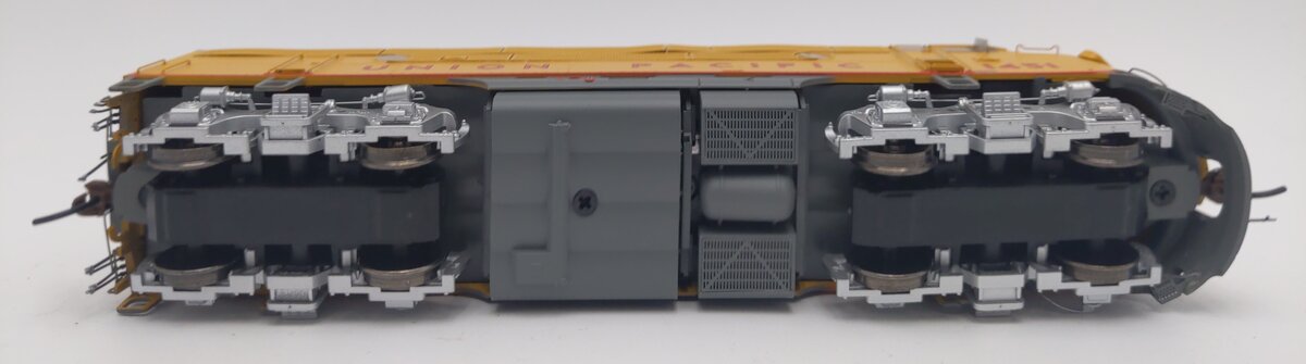 Athearn G22854 HO Union Pacific F3 A/B Diesel Loco w/DCC & Sound #1451/#1432B