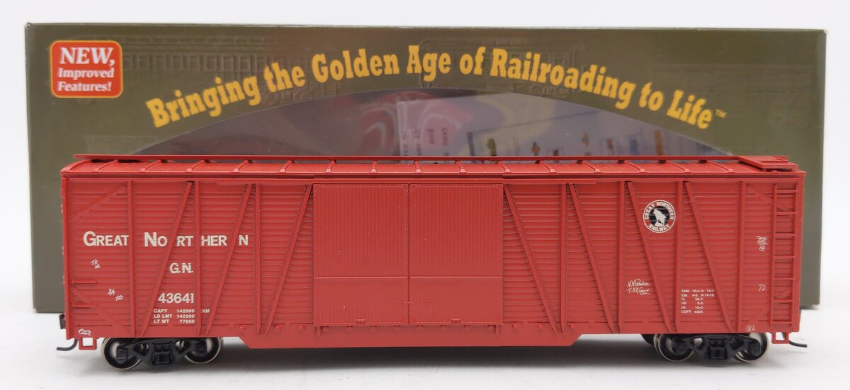 Roundhouse 84430 HO Scale Great Northern 50' Single Sheath Auto Boxcar #43641