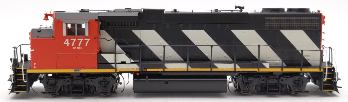 Athearn G65493 HO Canadian National GP38-2(W) GMD Diesel Locomotive #4777