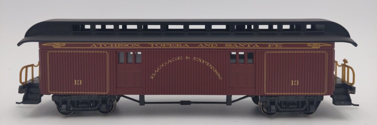 Bachmann 15304 HO Sante Fe 1860-80 Era Baggage Car #13