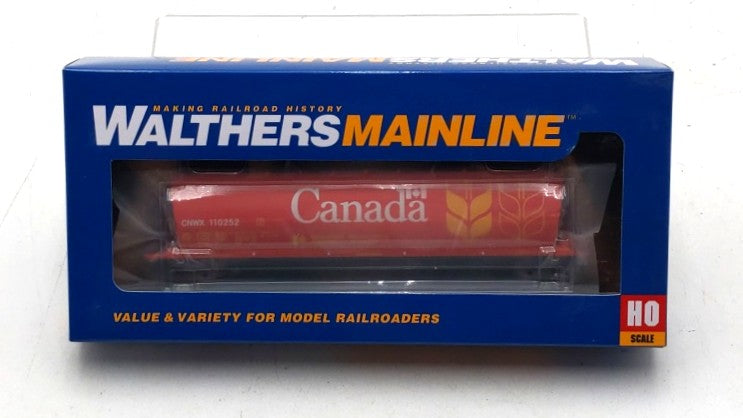 Walthers 910-7153 HO Scale Canadian Wheat Board 59' Cylindrical Hopper #110252