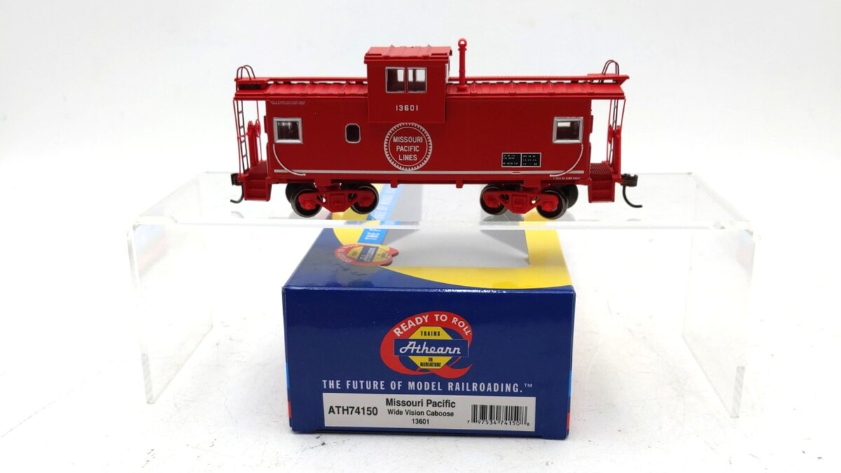 Athearn 74150 HO Scale Missouri Pacific Wide Vision Caboose #13601