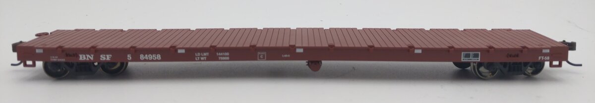 Athearn 92683 HO Burlington Northern Santa Fe 60' RTR Flat Car #584958