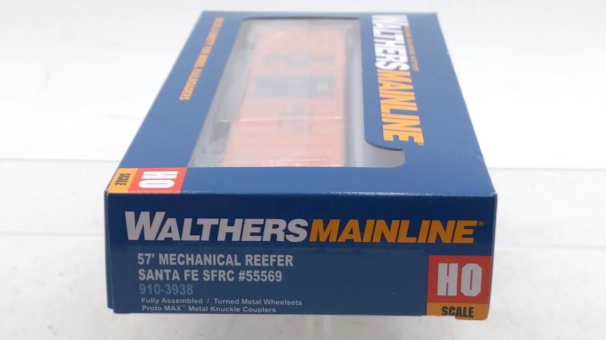 Walthers 910-3938 HO Santa Fe SFRC 57' Mechanical Reefer #55569