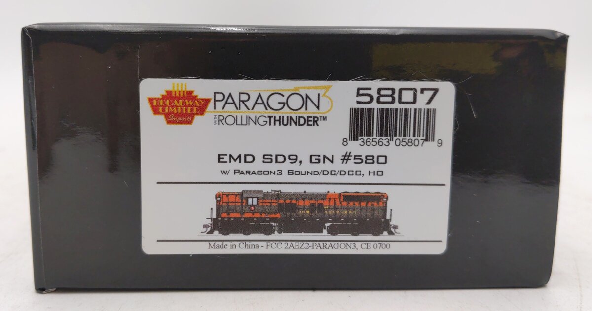 Broadway Limited 5807 HO Great Northern EMD SD9 Diesel Loco Sound/DC/DCC #580