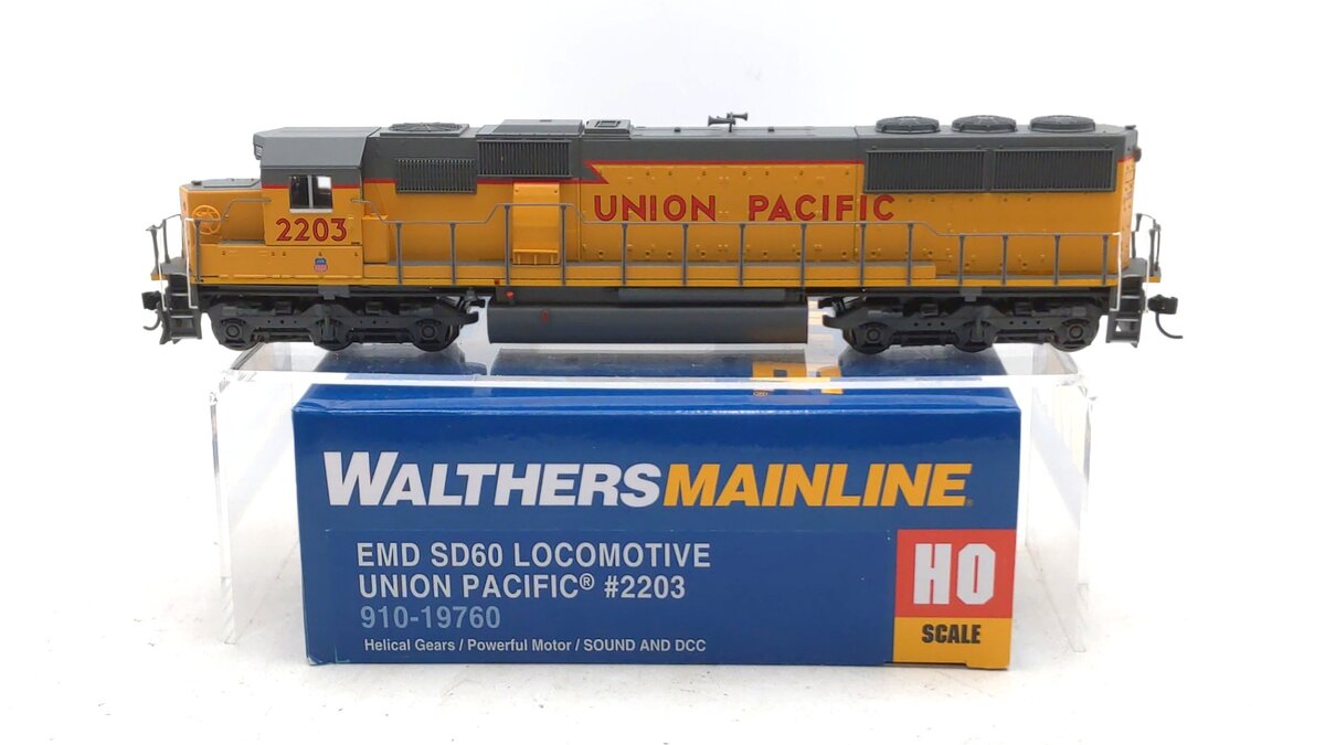 Walthers 910-19760 HO Union Pacific EMD SD60 Spartan Cab Diesel #2203 w/DCC